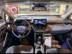 تۆیۆتا کۆرۆلا کرۆس